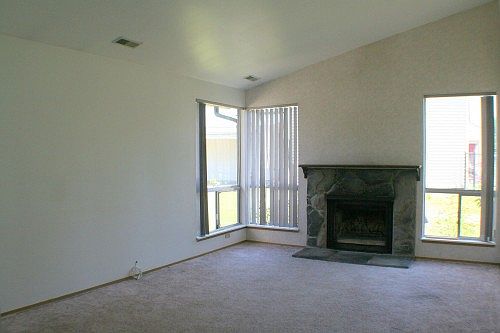 2nd image of 3020 M Dr NE