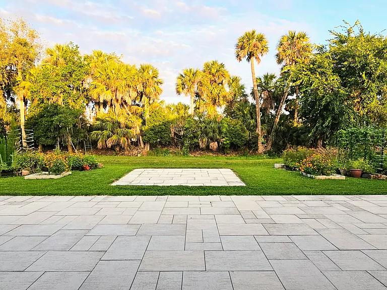 976 Fiddle Leaf Way — Photo 4