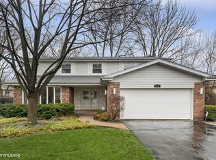 1715 Mountain Ct, Deerfield, IL