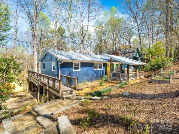 93 Morningside Dr, Asheville, NC 28806