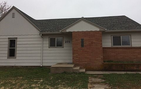 1st image of 203 E Buffalo St