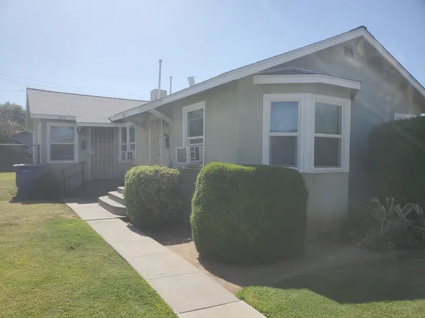 2014 Mayfair Dr W, Fresno, CA 93703