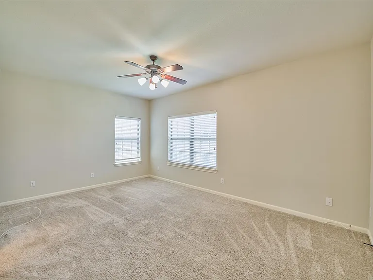 2726 Misty Heath Ln — Photo 26