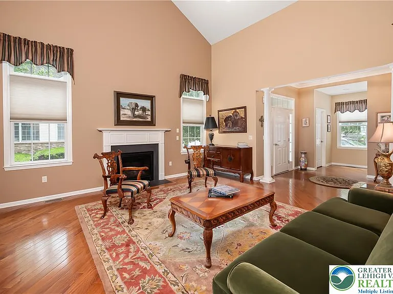 290 Inverness Cir — Photo 7