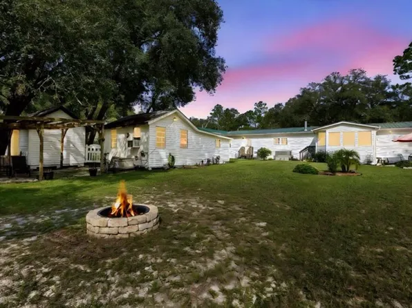 5470 SE 44th Loop, Trenton, FL 32693