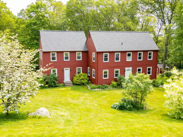 32 Fernwood Drive, East Hampton, CT 06424