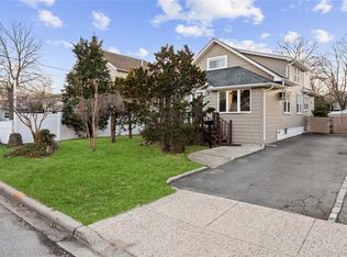 2858 Cherry Court, Oceanside, NY 11572