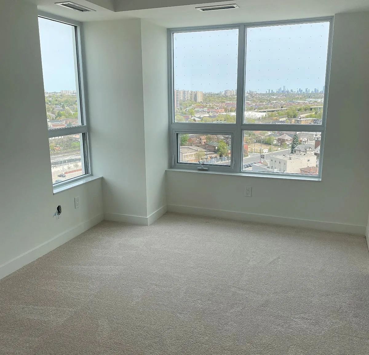 2 bed, $2,280 — Photo 3