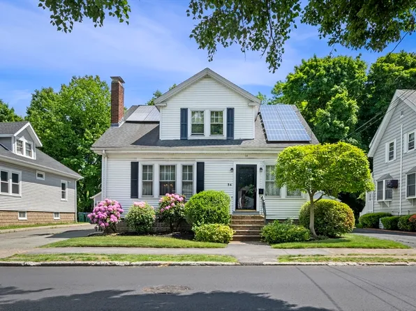 54 Richardson Rd, Lynn, MA 01904