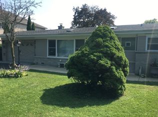 3107 Central Rd, Glenview, IL 60025