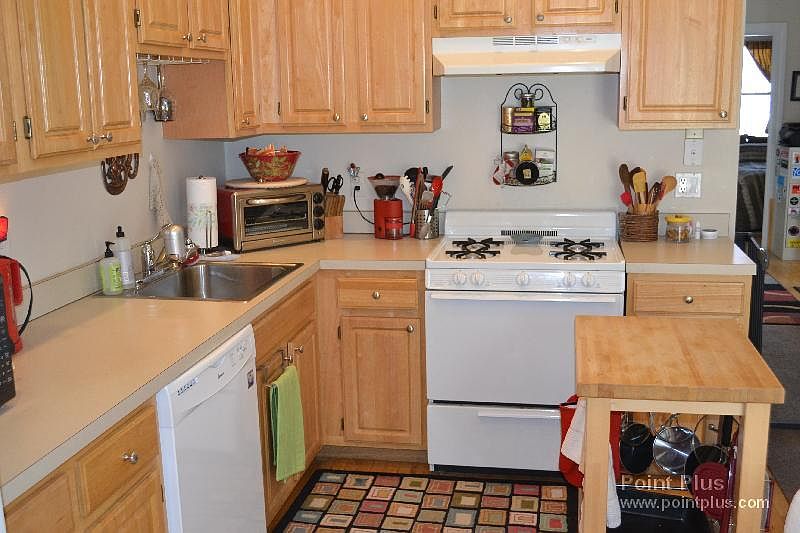 1st image of 250 Somerville Ave #Two