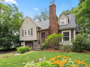 30 Pine Plain Rd, Wellesley, MA 02481