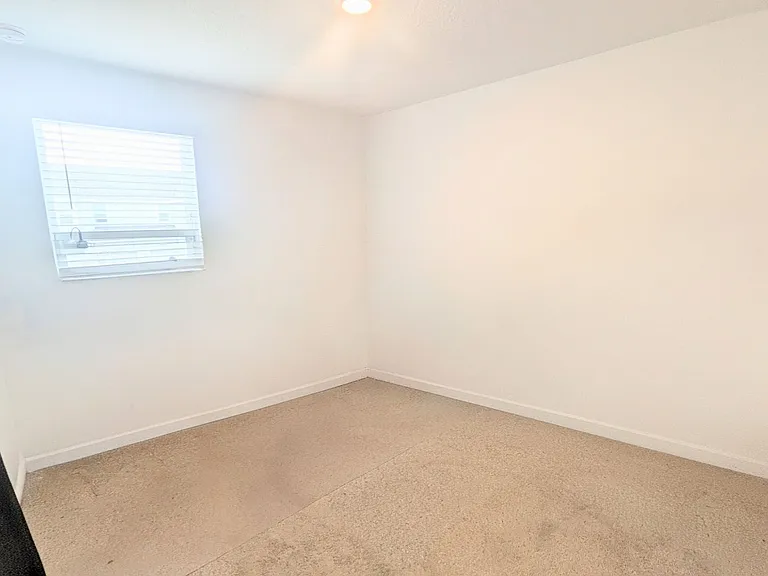 5686 Archipelago St — Photo 23