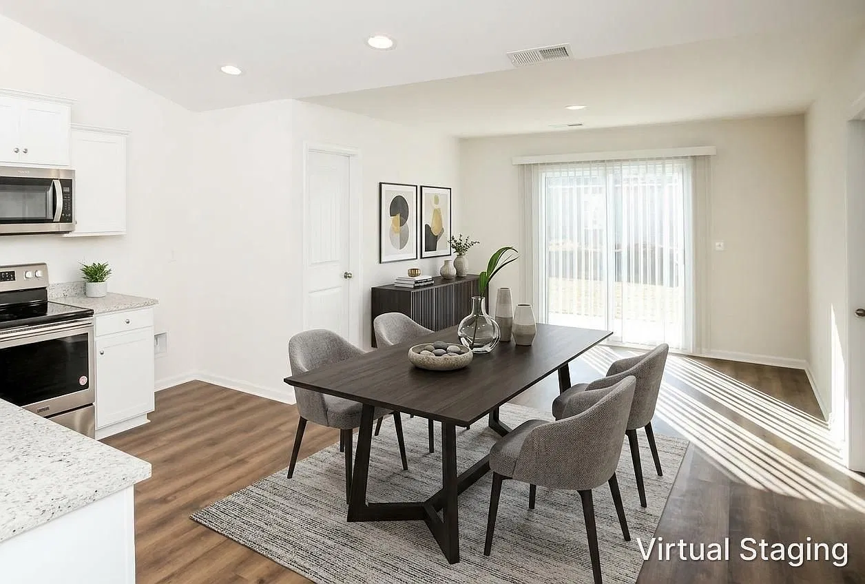 3 bed, 2.0 bath, 1300 sqft, $1,615 — Photo 3