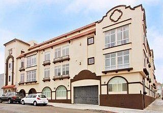 1st image of 89 Goethe St APT 13