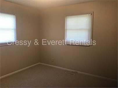 5th image of 4387 Vine St