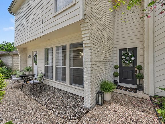 5th image of 17915 Tall Cypress Dr