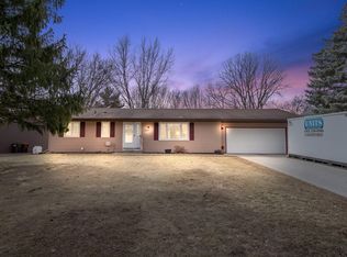 7373 Irvin Ave S, Cottage Grove, MN 55016