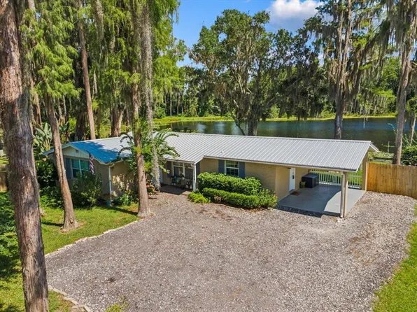 20704 Preston Ln, Lutz, FL 33558