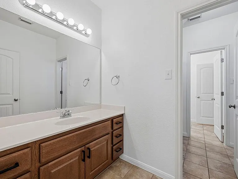 2976 Agave Loop — Photo 24