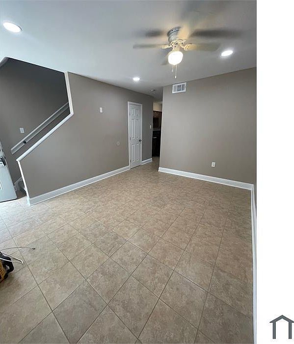 1st image of 7833 Symmes Ave #4