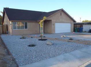 1212 W Mariposa Ave, Ridgecrest, CA 93555