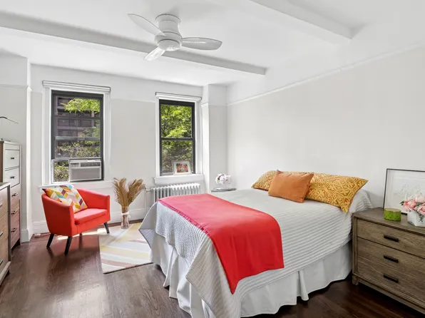 65 West 95th Street image 4 of 8