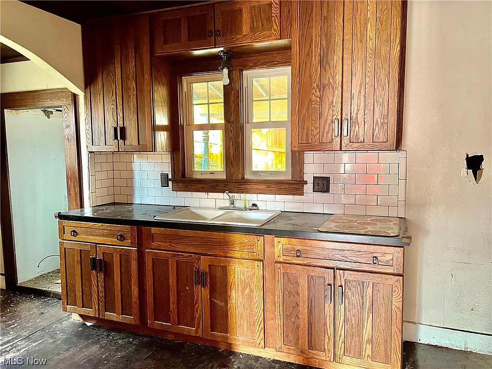 104 W Lincolnway, Minerva, OH 44657 Zillow