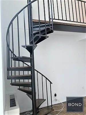 Rented by Bond New York | media 41