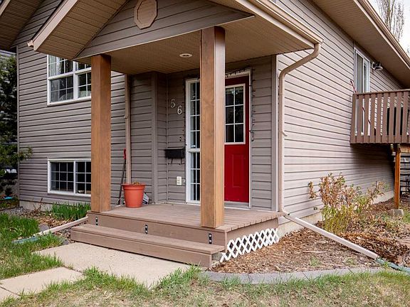 3rd image of 56 W Country Ridge Close