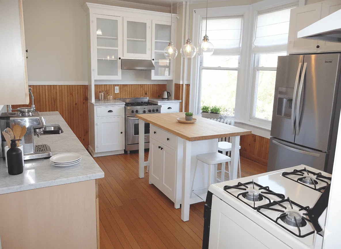 220 Lexington Avenue Apartments — Photo 2