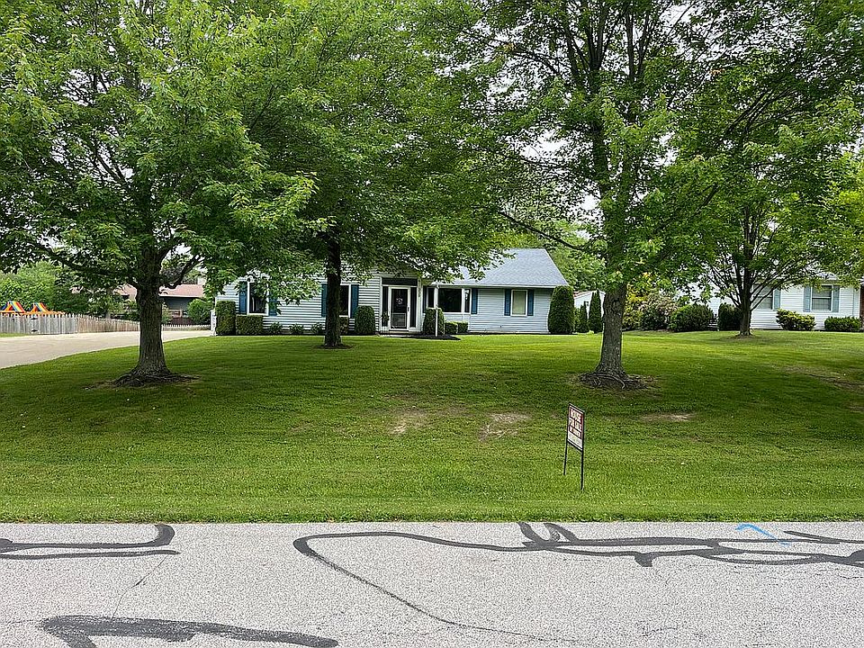 1st image of 339 Beverly Dr