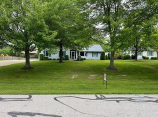 339 Beverly Dr, Jefferson, OH 44047