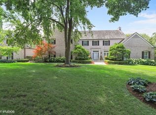 175 Pembroke Dr, Lake Forest, IL 60045