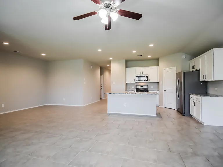20117 Lecrete Mill Dr — Photo 3