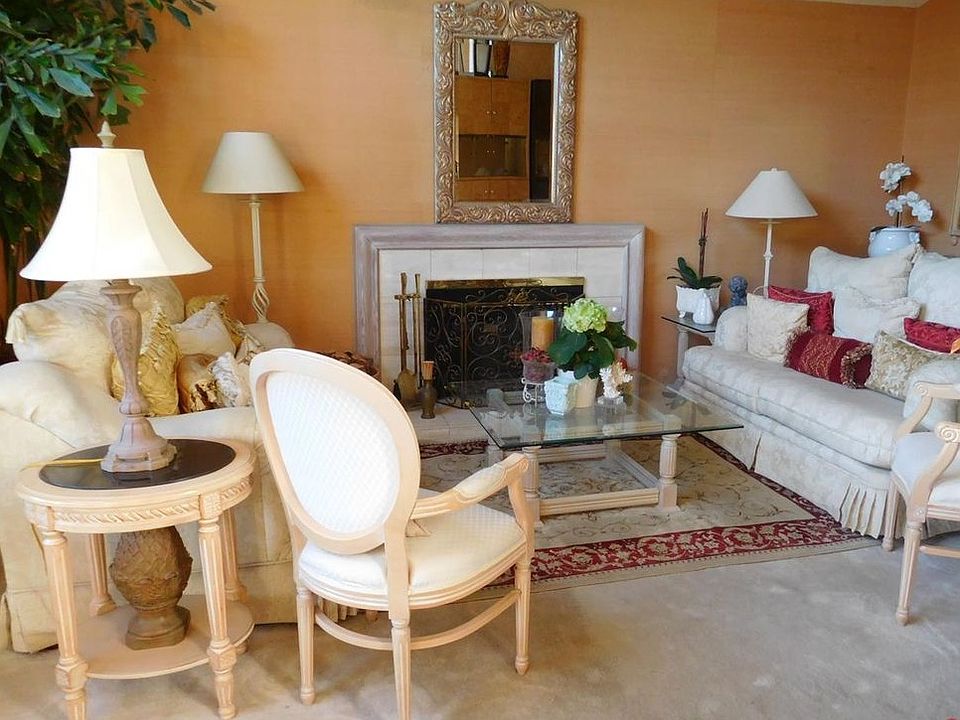 1st image of 58 Los Palos Dr