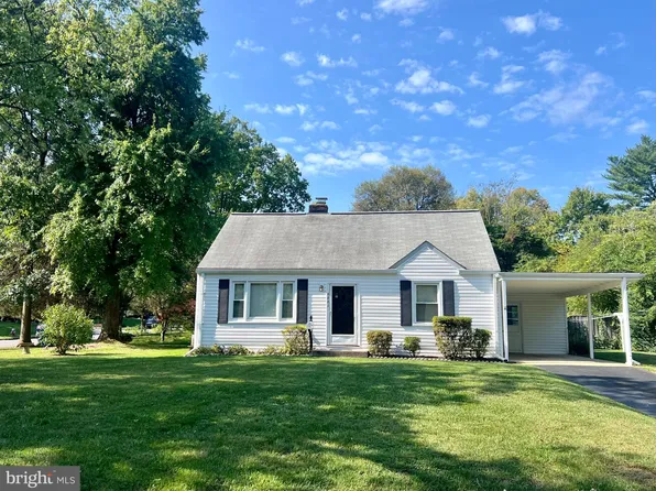 6661 Barrett Rd, Falls Church, VA 22042