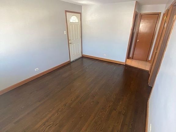 4th image of 9200 S Spaulding Ave APT 2B