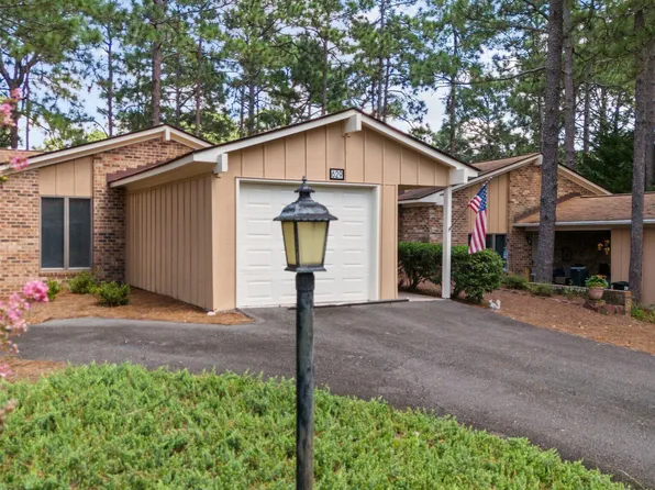 629 Redwood Drive, Southern Pines, NC 28387