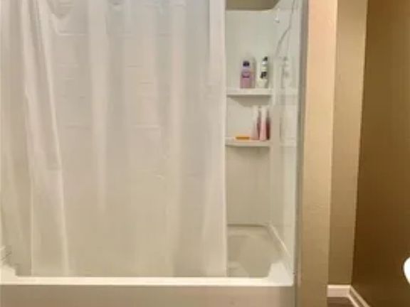 3rd image of 508 E Richard Ave