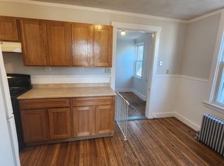 107 Park Ave, Woonsocket, RI 02895