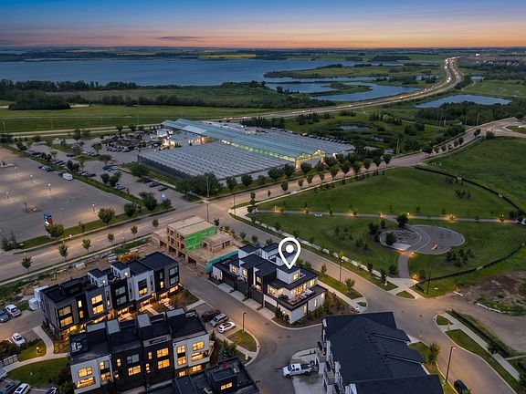 3rd image of 5 Rondeau Dr #42