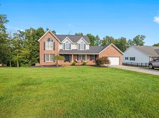 120 N Deer Run Rd, Huntington, WV 25704