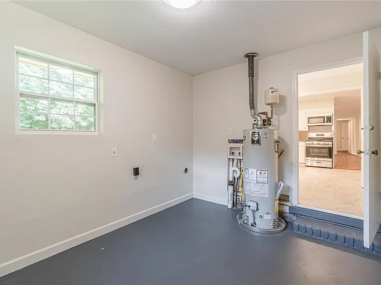 3213 Bobbie Ln — Photo 11