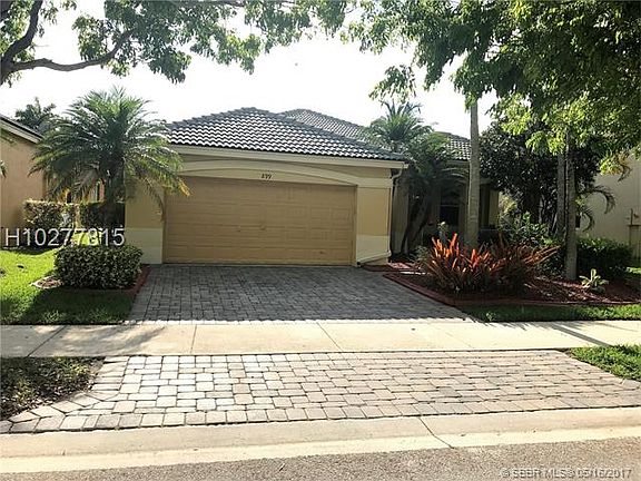 2nd image of 899 Nandina Dr