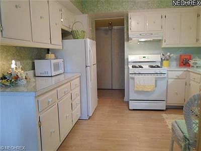 2nd image of 6300 Greenwood Pkwy APT 104