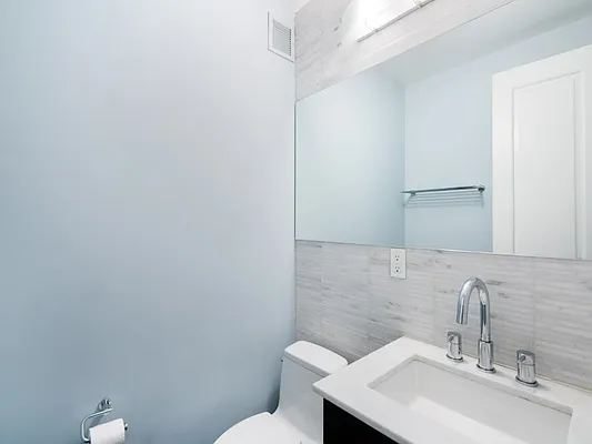 Sold by Sotheby's International Realty | media 7