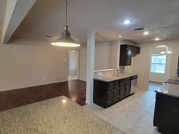 4th image of 5613 Ammons St