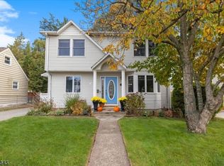 18 Blue Hill Rd, Clifton, NJ 07013