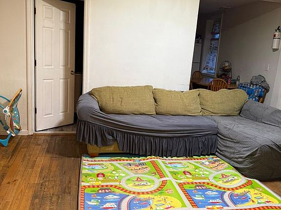 3rd image of 1401 Mattison Ave